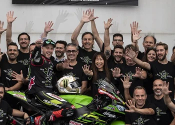 Kawasaki Racing Team KRT proclaims Super Bikes champion 