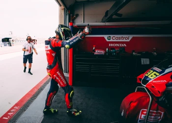 JOAN MIR LIDERA EL RENACER DE HONDA EN ARAGÓN
