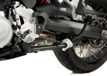 Fusstandverbreiterung mit Standardaufhängung