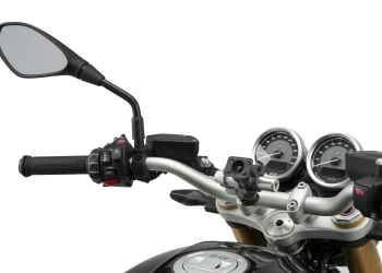 Suports per a telèfons mòbils i fundes