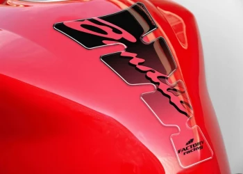 Adesivi protezione serbatoio modello Spirit