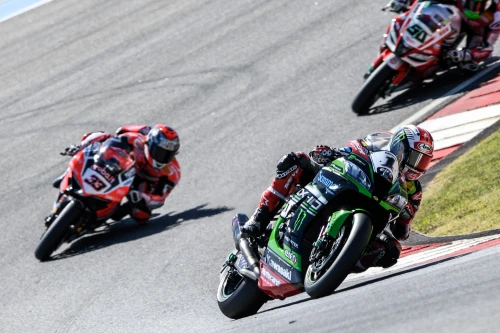 TENTH WIN FOR REA AS SYKES AS SYKES MISSES OUT