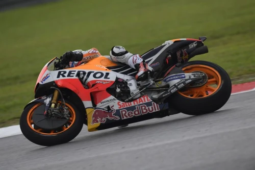Honda secures 2017 Constructor Title in Malaysia, Rider Title to be decided in Valencia