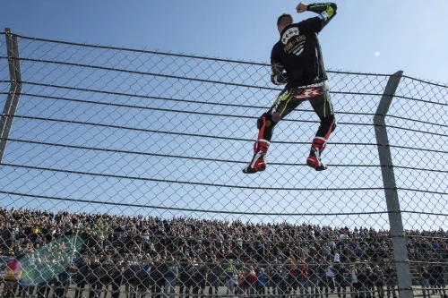 Magny Cours Round