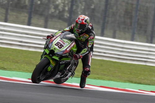 Rea chiude dietro a Bautista a Misano
