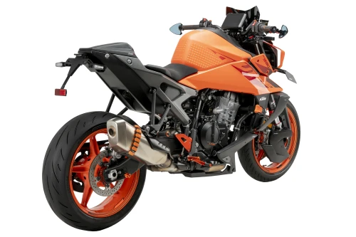Perfeziona la presa sulla tua moto con l'innovativo tank grip centrale AGARRE