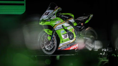 Puig and Kawasaki WorldSBK Team, together in the new era of the Japanese manufacturer.
