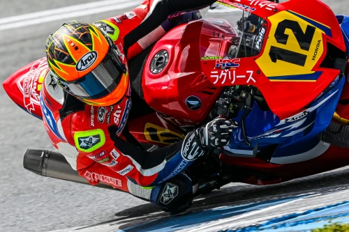 TEAM LAGLISSE SHINES IN THEIR FIRST WEEKEND OF THE ESBK