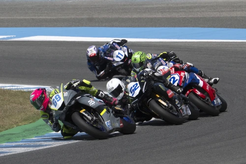 BORJA GÓMEZ SHINES IN JEREZ AND LEADS THE JUNIOR GP SHOW