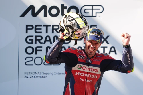 MIR DOMINE LE GP DE MALAISIE ET OFFRE À HONDA SON DEUXIÈME PODIUM
