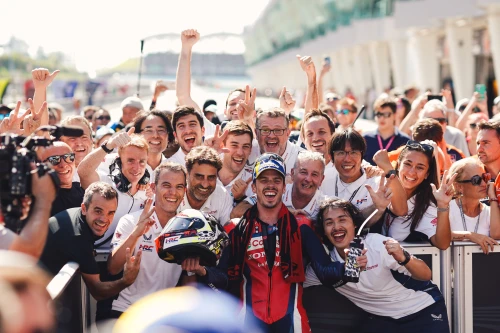 MIR DOMINE LE GP DE MALAISIE ET OFFRE À HONDA SON DEUXIÈME PODIUM