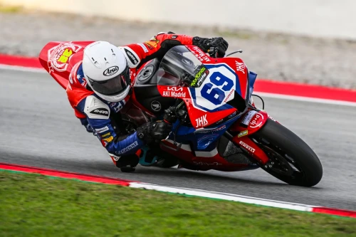 Gran debut d’Archie McDonald amb el Team Laglisse al Campionat d’Europa de Stock